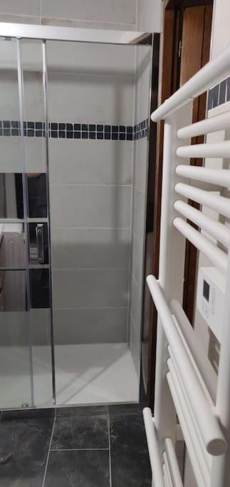 Detente - Appartement Et Poutres Apparentes Béziers Exteriör bild